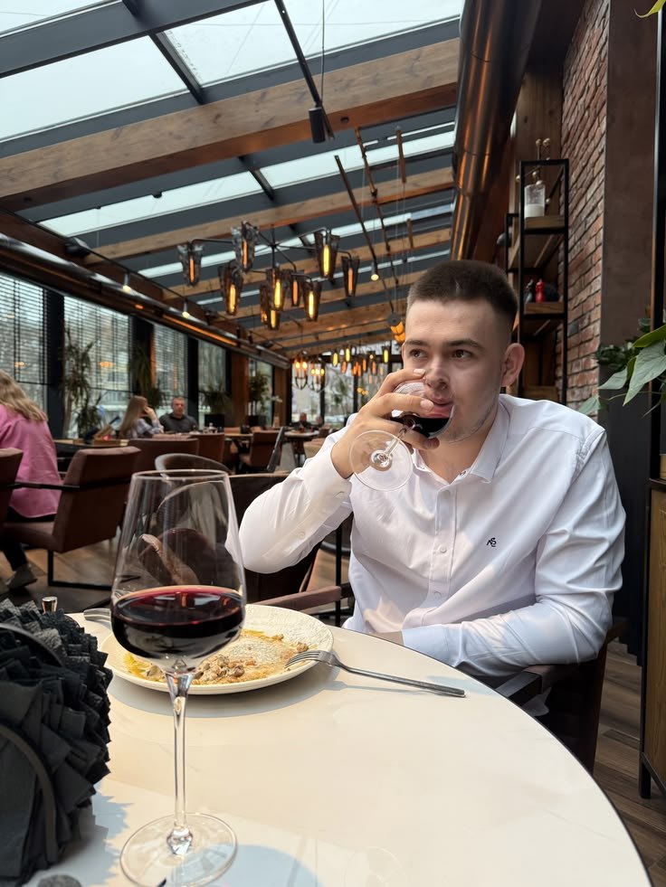 Павло